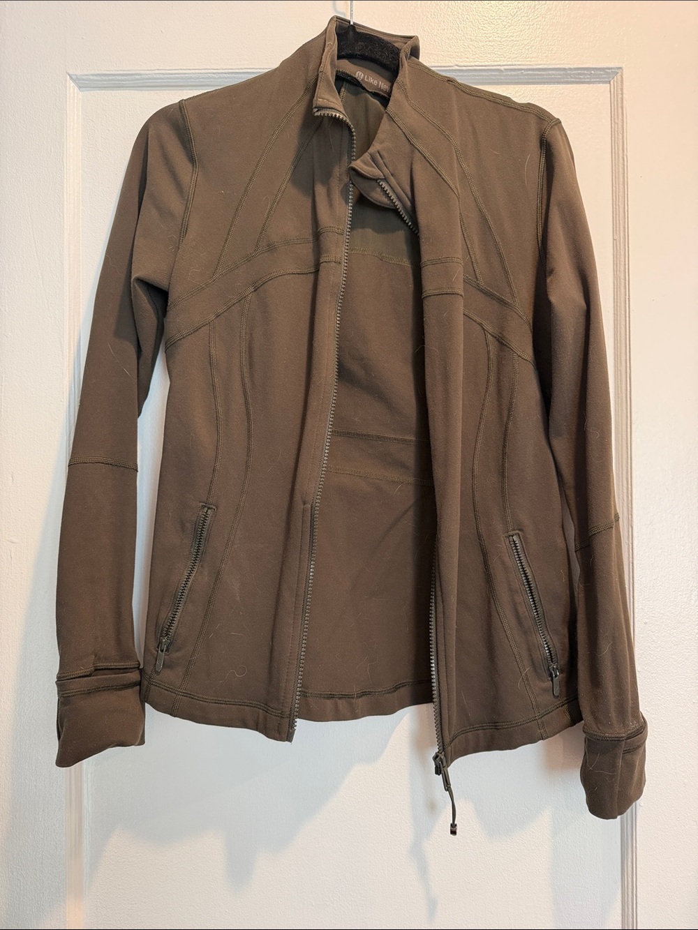 Lululemon Like New Olive Green Zip-Front Lightweight Jacket